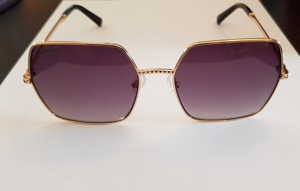 Oculos de sol Unofficial (Novo)