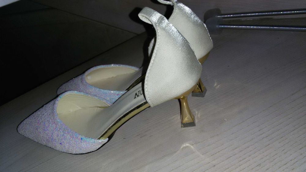 Fashion nu xio - класні  туфлі розмір 38 (24,4 см)