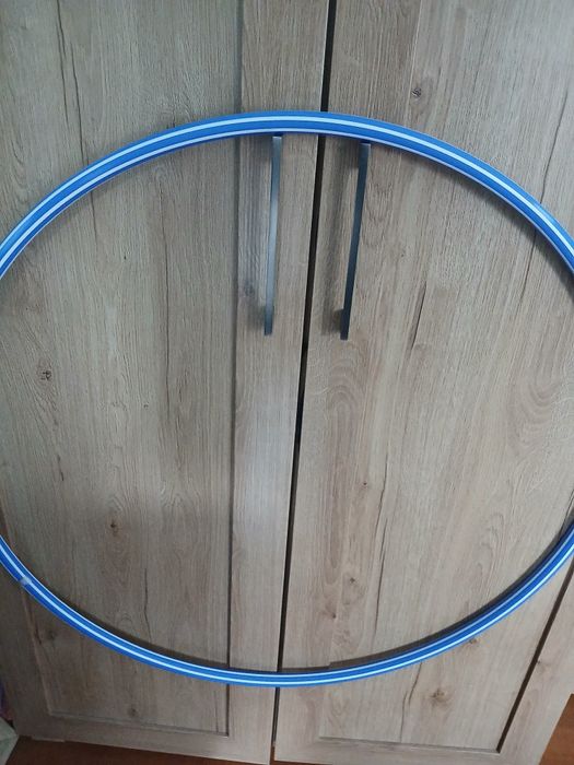 Sprzedam używane hula-hop ODBIÓR OSOBISTY