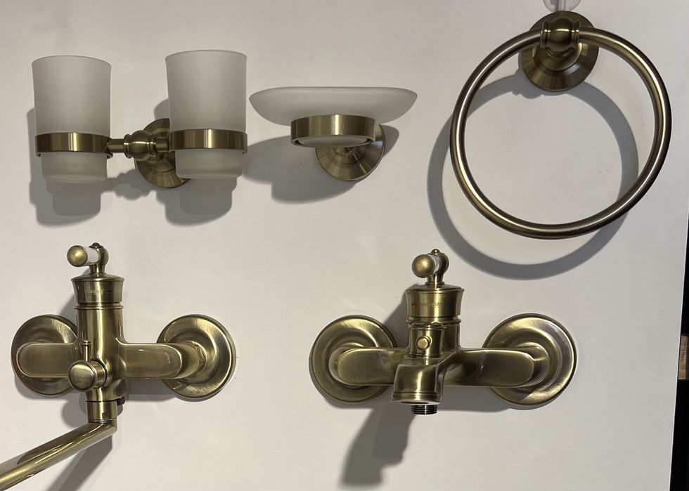 Аксесуари для ванної в бронзі  (ретро) латунь