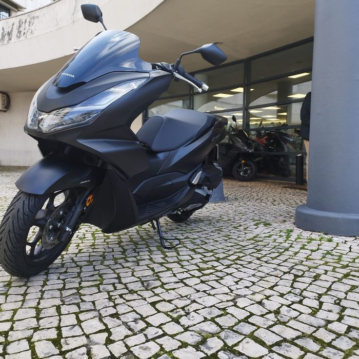 PCX semi nova 2023