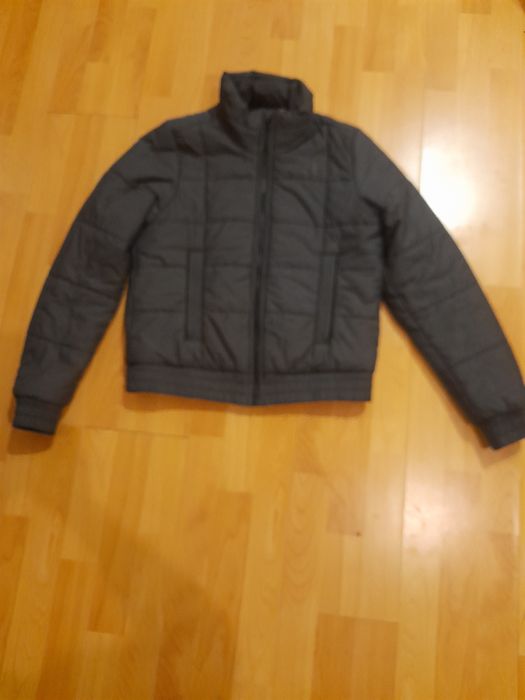 Жіноча куртка adidas