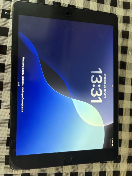 Продам ipad 10.2 2019 7 поколение 32 Gb wifi+lte