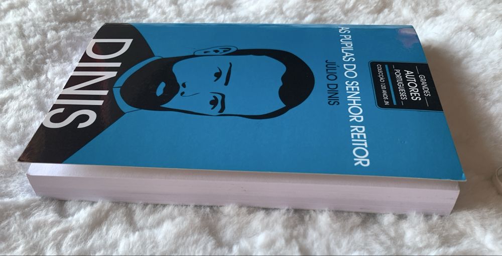 Livro “As Pupilas do Senhor Reitor”