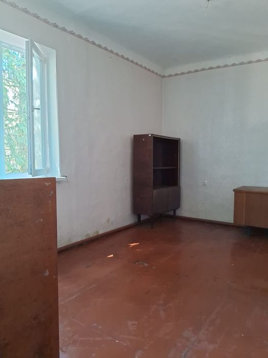 Двоповерхова будівля - 300 метрів від варшавської траси. Торгівля, шоурум, фасування, фулфілмент, склад