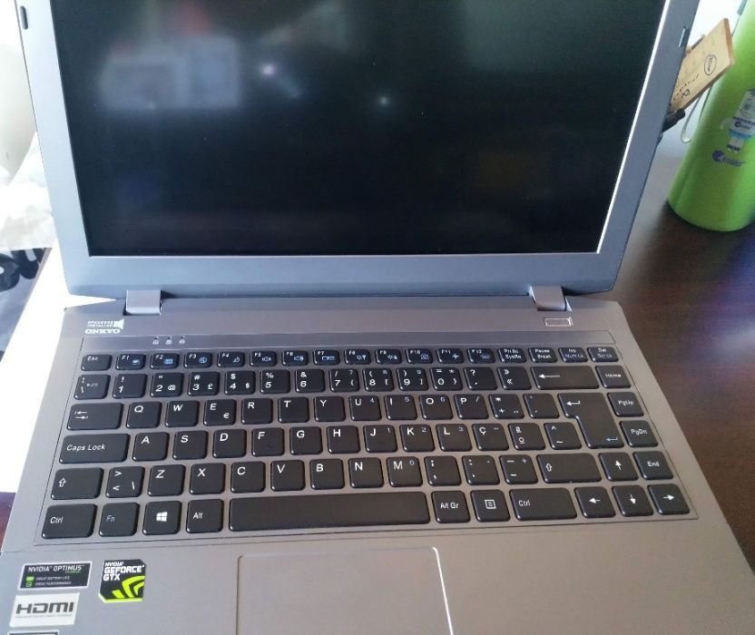 Portátil Clevo w230st 13' i7-4700MQ 2.40GHz 16GB DDR3