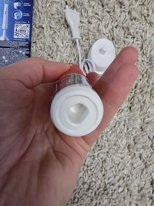 Oral B pro 3 Kids дитяча електро щітка