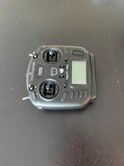 Comando Rádio RadioMaster TX12 MKII (CC2500 / EdgeTX) - Como Novo