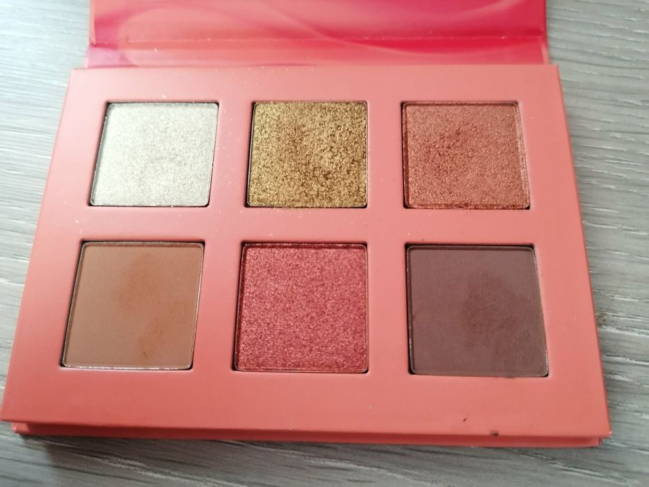 Mary Kay Paletka cieni Inner Fire