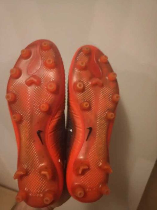 Korki profesjonalne Nike Mercurial Superfly V AG-PRO rozmiar 40,5