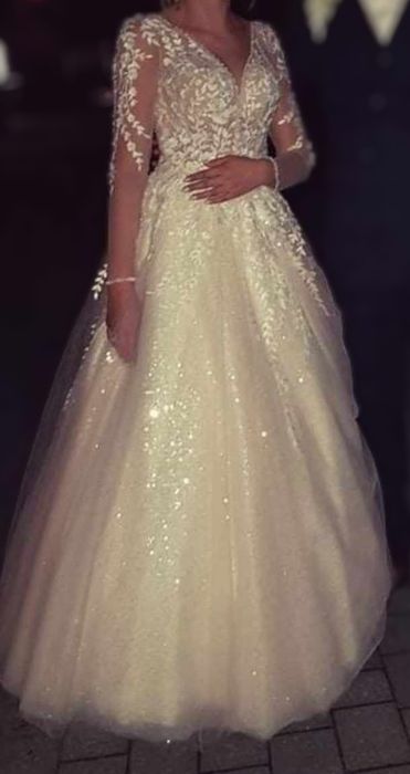 Suknia ślubna r. 36/38