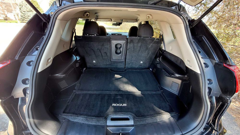 Nissan Rogue S      2019