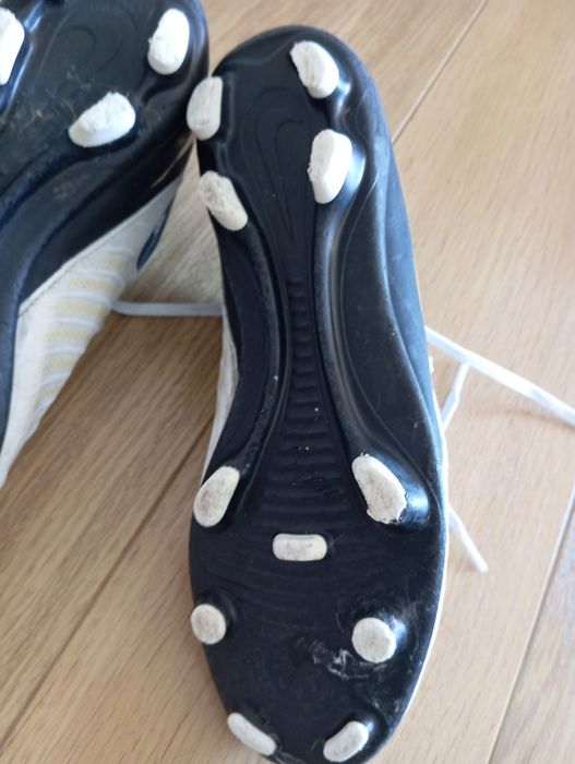 Chuteiras futebol Nike Phantom, tamanho 39