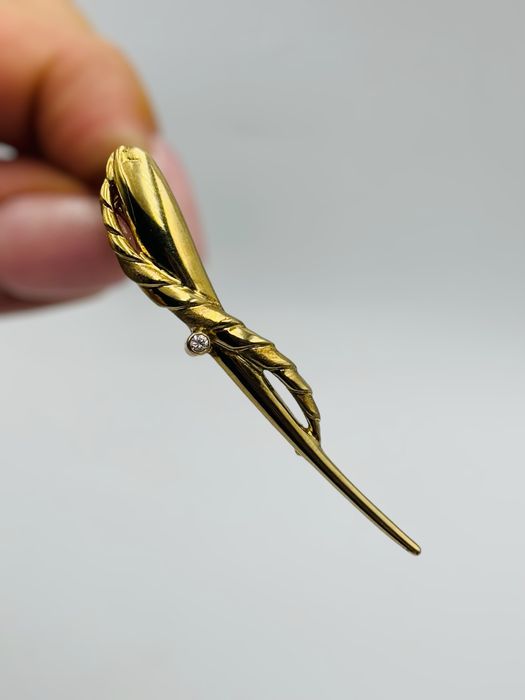 Broszka Złota 333/8k 3.75g