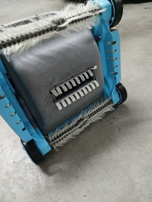Robot piscina superfície Intex chão e paredes