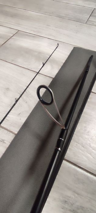 Продам спининги!!!