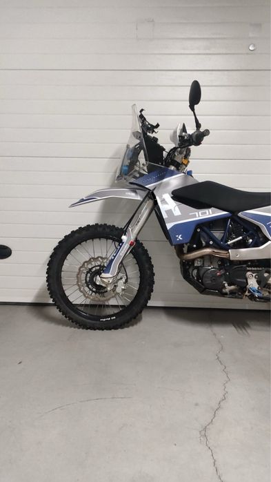 Husqvarna 701 enduro