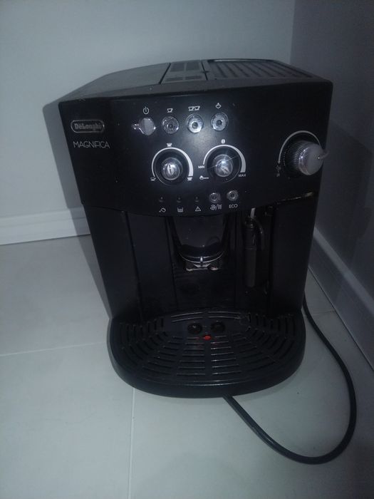 Ekspres delongi magnefica