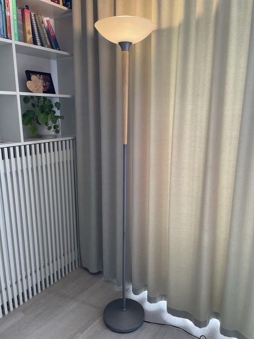 Lampa stojąca stan bardzo dobry