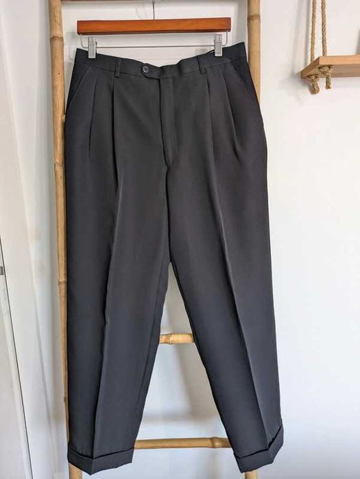 Calças de fato azul