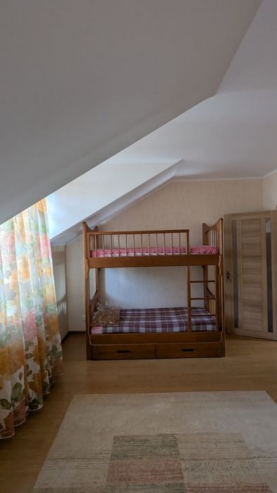 СХІДНИЦЯ. Відпочинок в Карпатах. Оренда житла