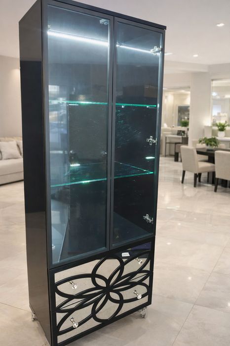 Witryna na alkohol, szafa, barek, wysoki połysk