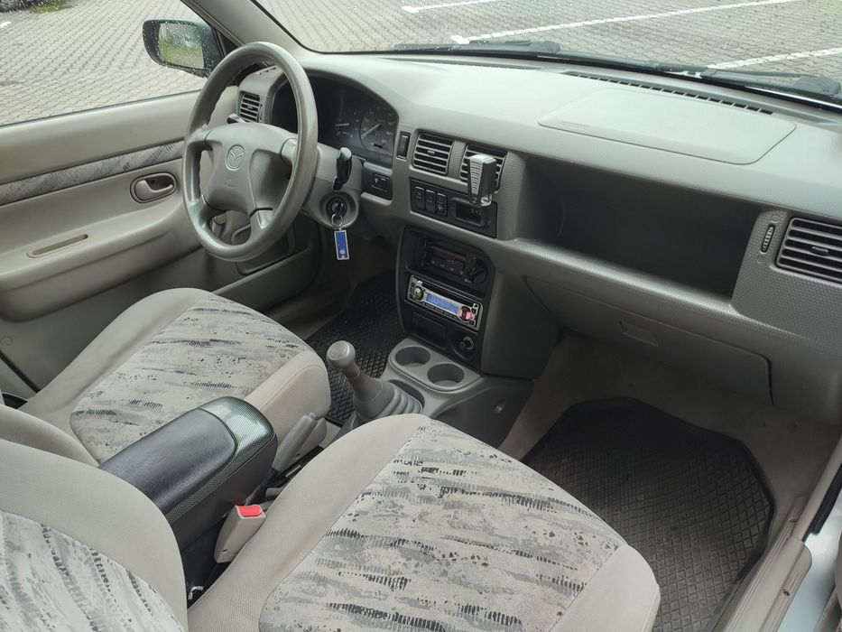 Mazda Demio 1.3 benzyna