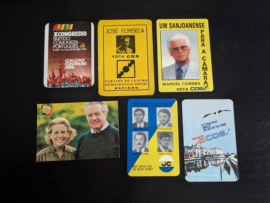 Lote de 16 calendários de Política Portuguesa