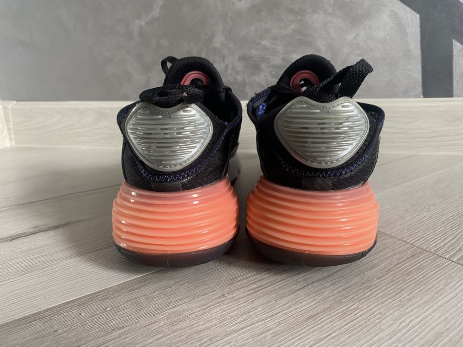 Продам кросівки Nike air max