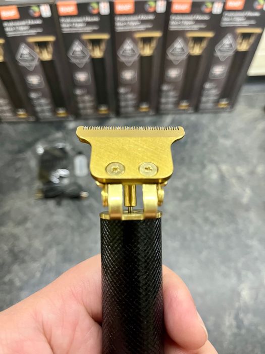 Тример, машинка для стрижки вод бороди, голови, вус. корпус металевий