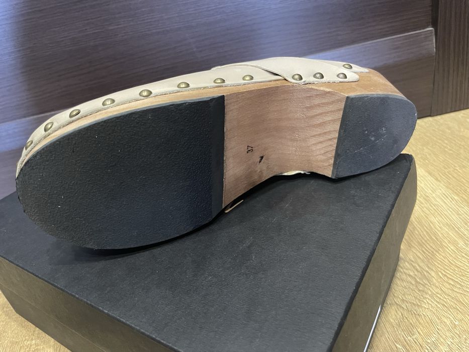 Клогі Massimo Dutti