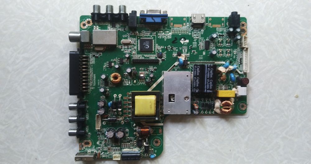 Плата для телевізора Saturn LED32C