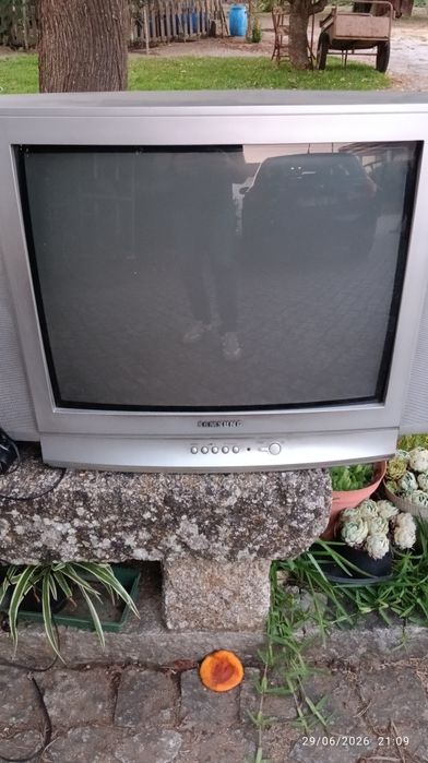 TV Samsung antiga