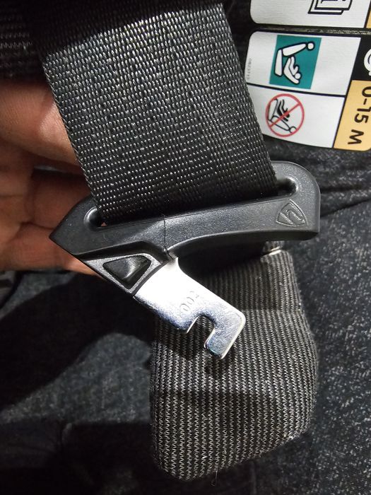 Fotelik samochodowy Maxi Cosi AxissFix Plus