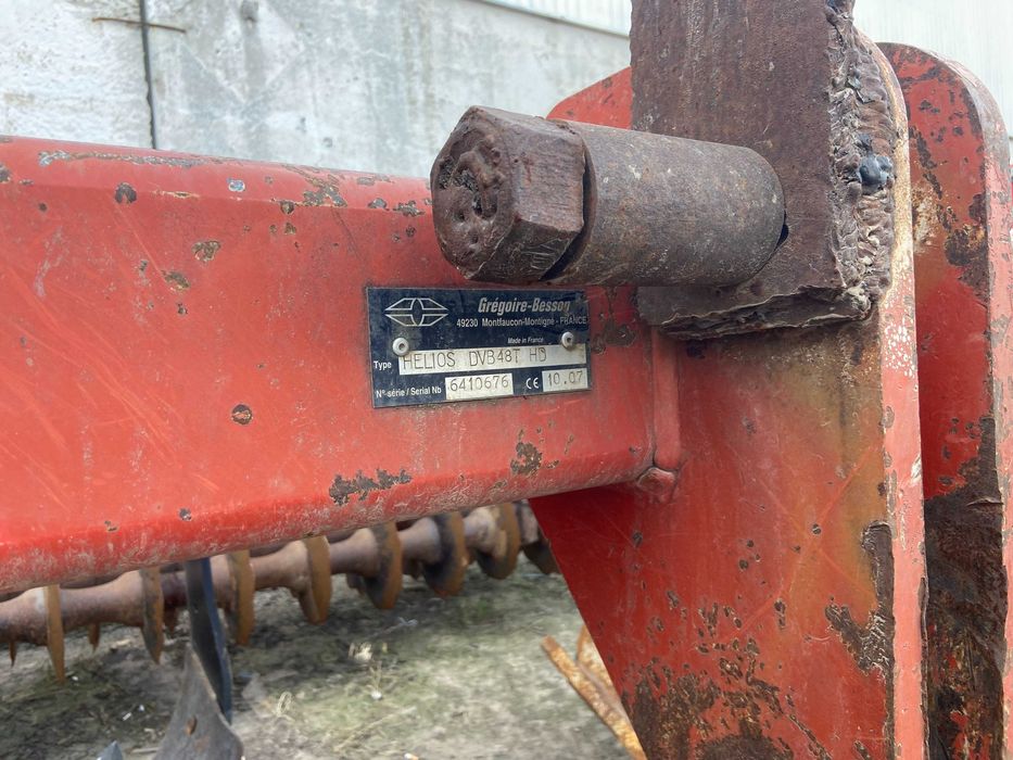 Глибокорозпушувач Gregoire Besson-Helios DVB48ТHD, УД-0000061 + котки