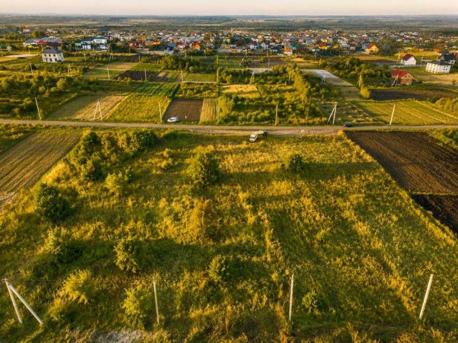 Продається земельна ділянка в с. Грибовичі