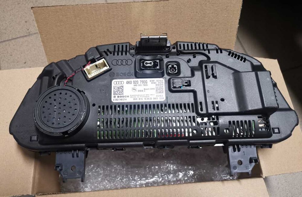 РОЗПРОДАЖ! Панель прибору Audi 2018-2024, Панель прибора Ауди