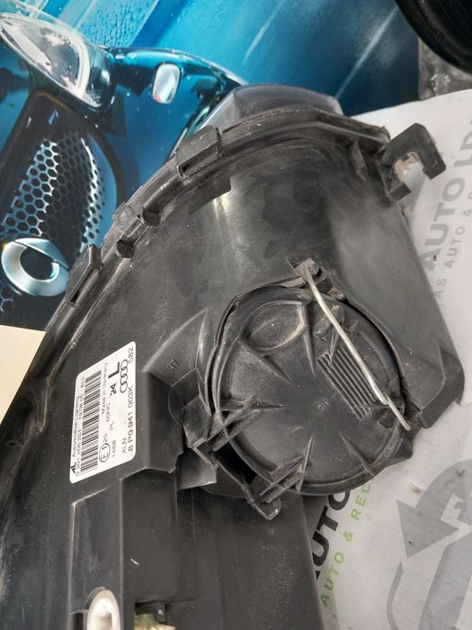 Ótica esquerda AUDI A3