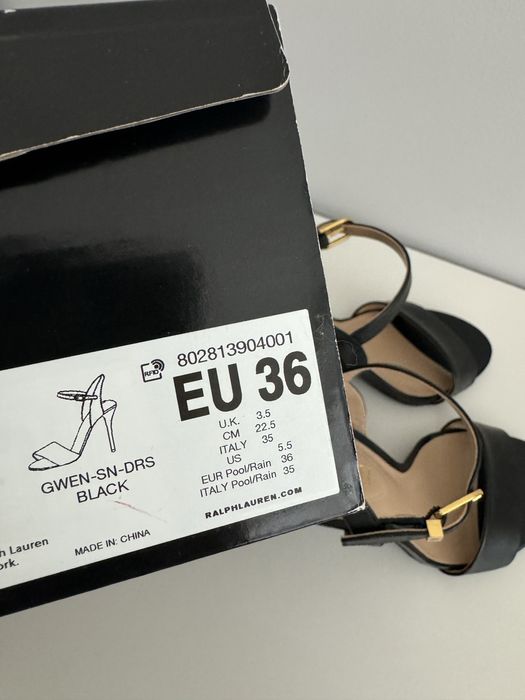 Sandálias Novas Ralph Lauren