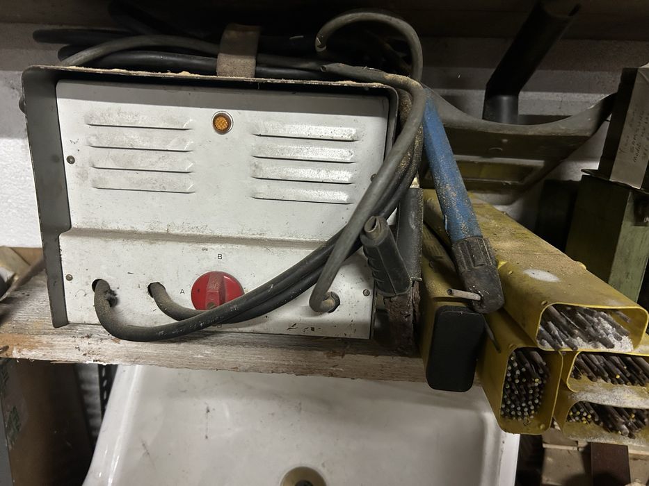 Botijas para soldar, aparelho mais ilectroides