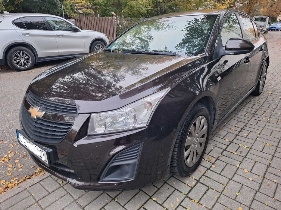 Chevrolet Cruze 2012, benzyna, hatchback, faktura VAT