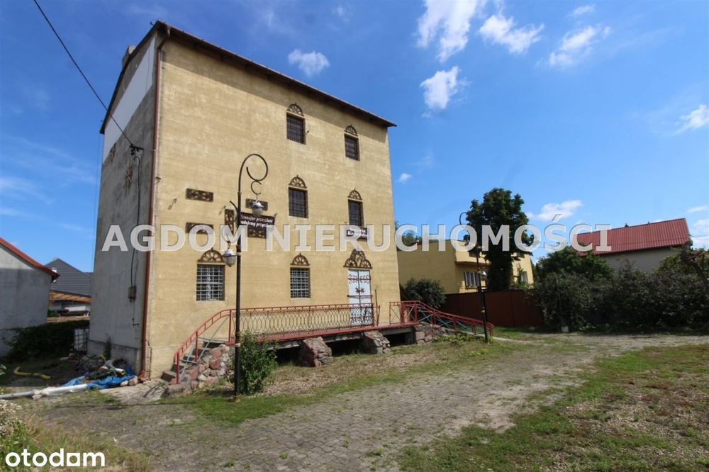 Uroczy obiekt w Kowalu