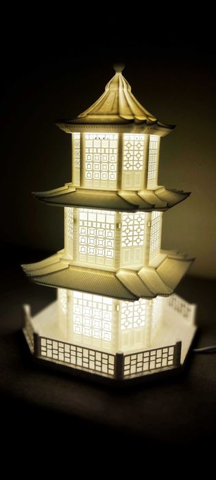 Lampada em forma de pagode