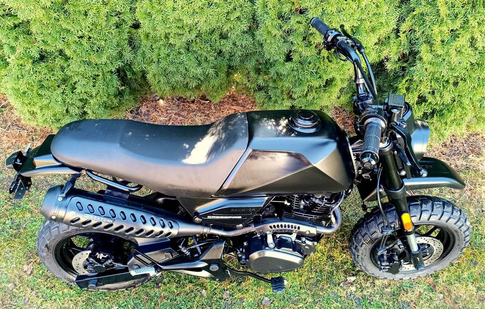 Brixton Crossfire 125 mini monkey kamper dax msx grom camper honda