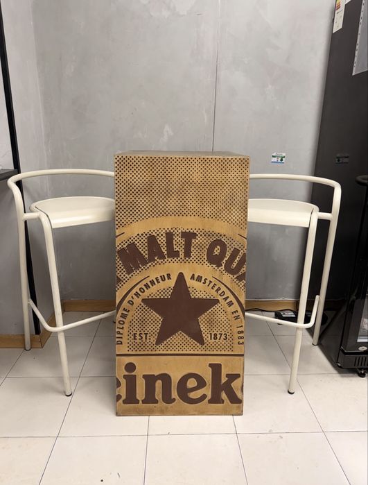 Conjunto Esplanada Heineken.