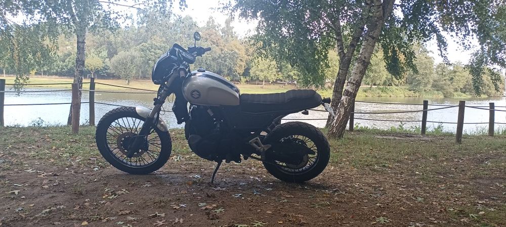 Suzuki XF FREEWIND 650
