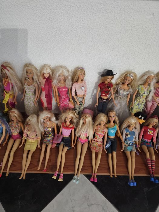 Barbies   várias