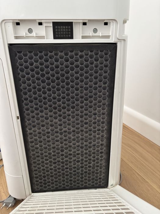 Oczyszczacz z nawilżaniem KC-D50EUW SHARP