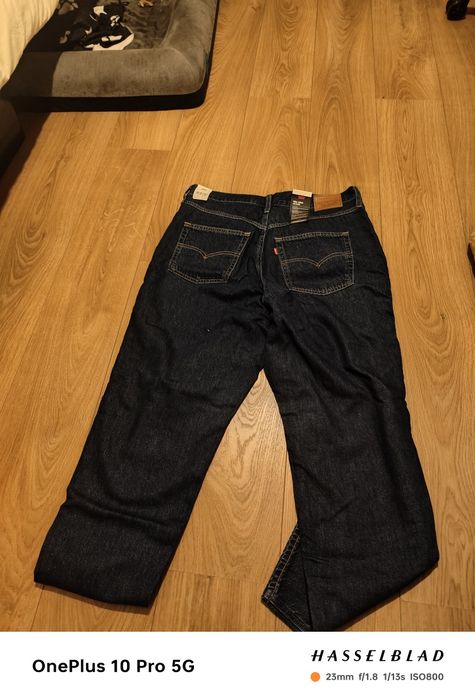 Calças Levis 80s mom jeans