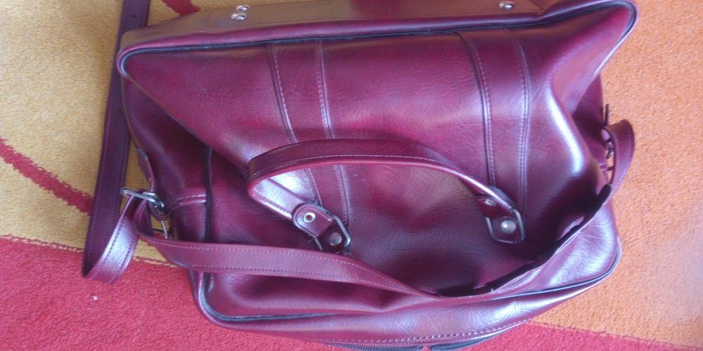 Сумка екошкіра в прекрасном состоянии